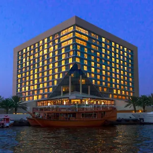 Otel Sheraton Creek & Towers, Dubai