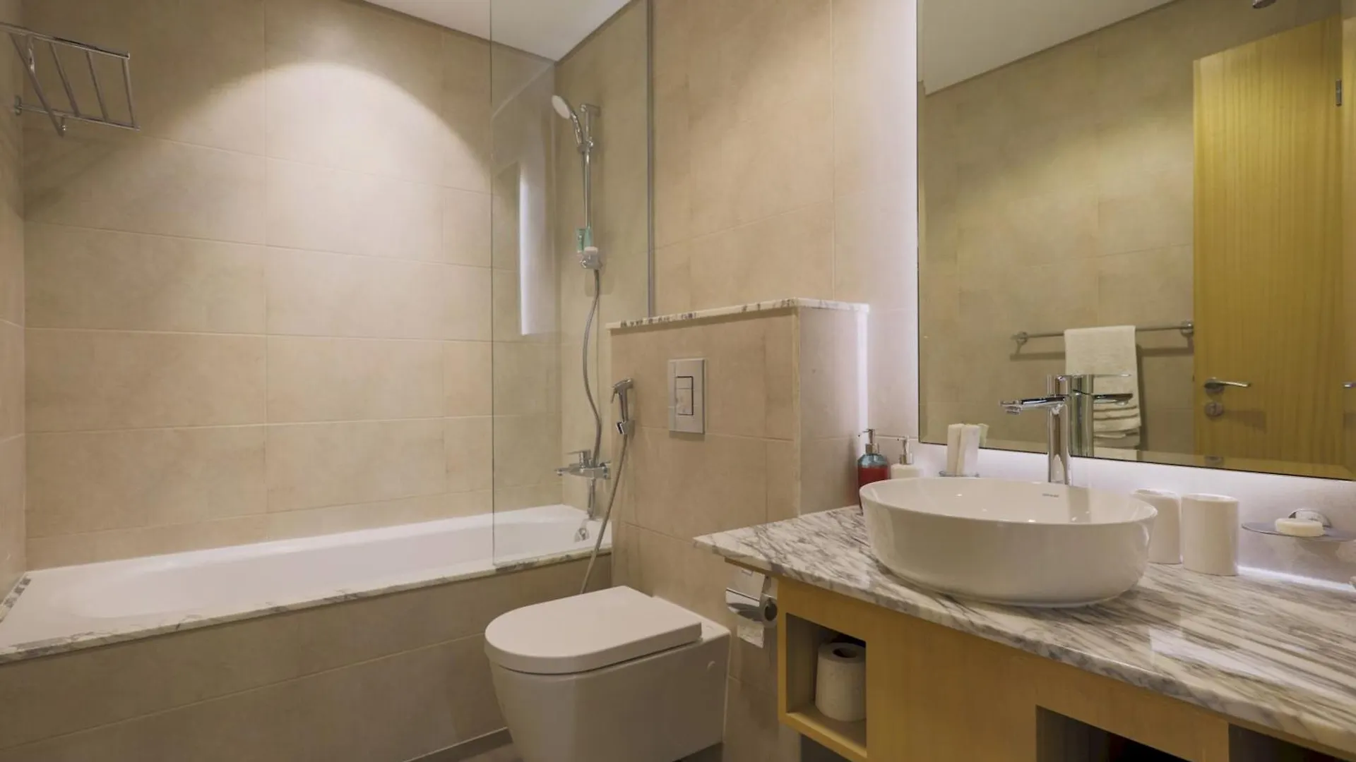 Ptr-4503 Furnished 2Br Apartment Spacious Unit Dubai